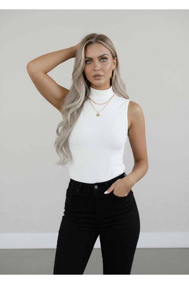 Kadın Sıfır Kol Kolsuz Body VİSKON Boğazlı Body Beyaz - S/M